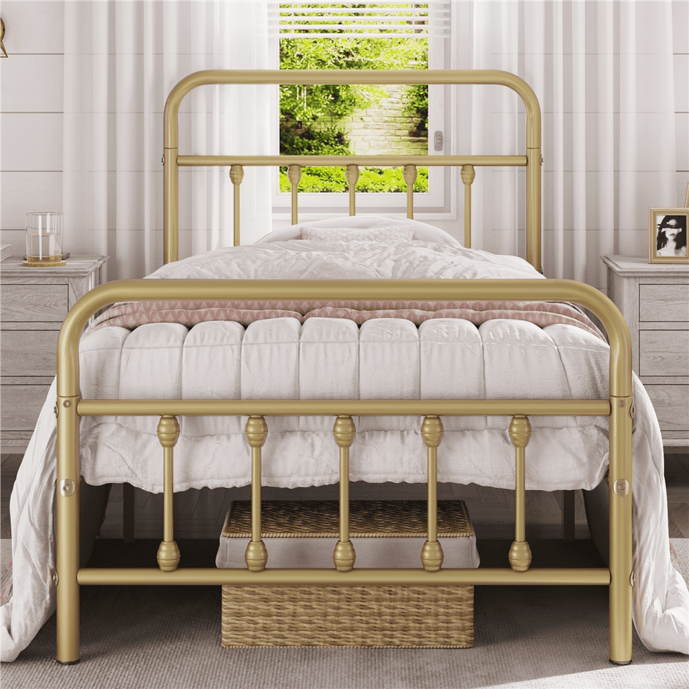 Alden Design Base de Cama Tipo Plataforma de Metal Tamaño Twin con Cabecera y Pie de Cama Altos para Adulto, Oro Antiguo