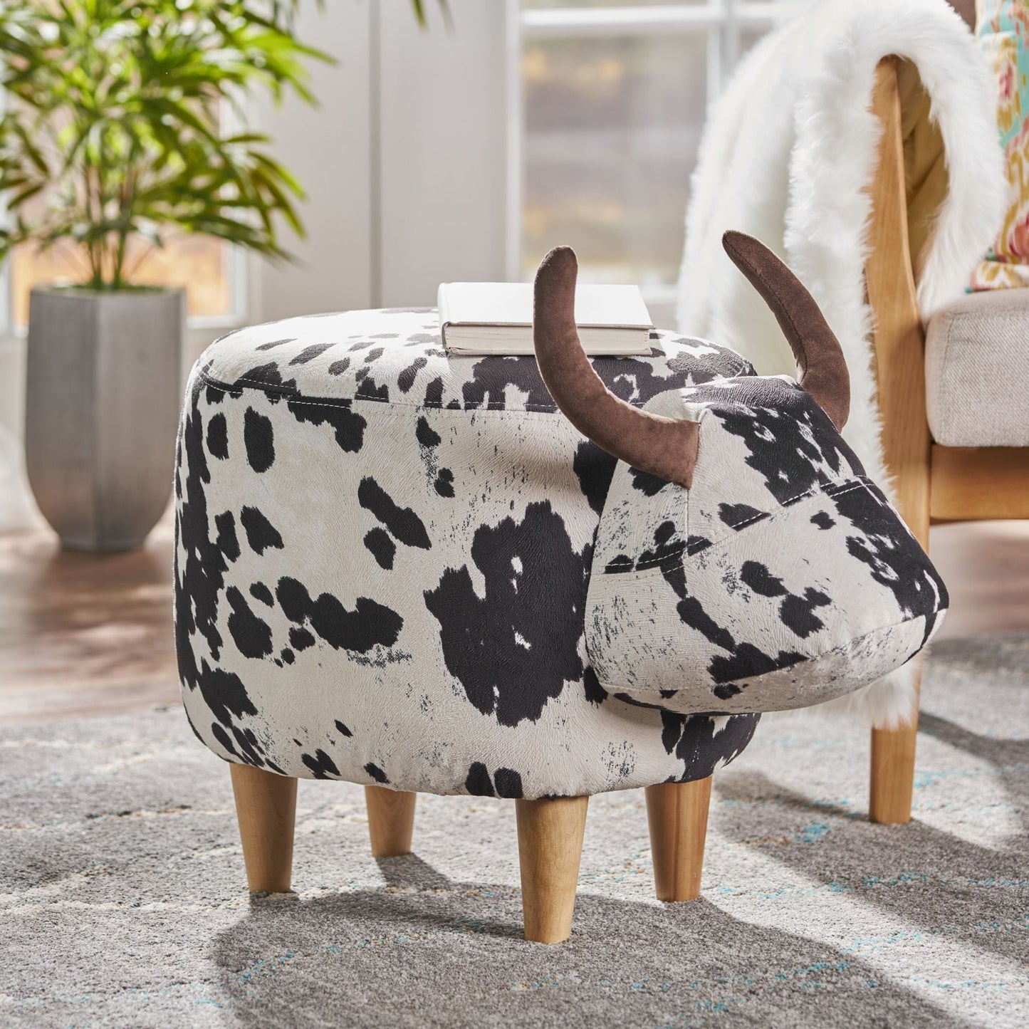 Alvantor Animal Ottoman Footrest Modern Velvet Cow-Shaped Ottoman for Living Room, Bedroom Black
