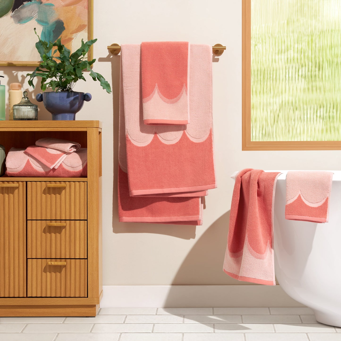 Beautiful by Drew Barrymore 6-Piece Scallop Bath Towel Set, Soft 100% Cotton, Rose