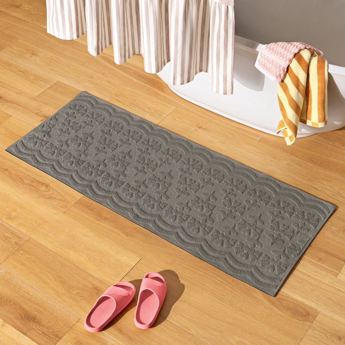 Beautiful Floral Block Scallop Bath Runner Rug by Drew Barrymore, Charcoal Grey, 24" x 60"