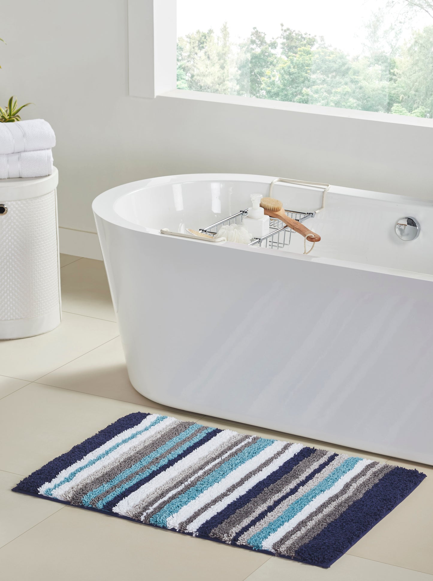 Better Trends 24" x 36" Bathroom Rugs 100% Polyester Soft Water Absorbent Non Slip Bath Mat Machine Washable Rug Griffie Collection - Blue