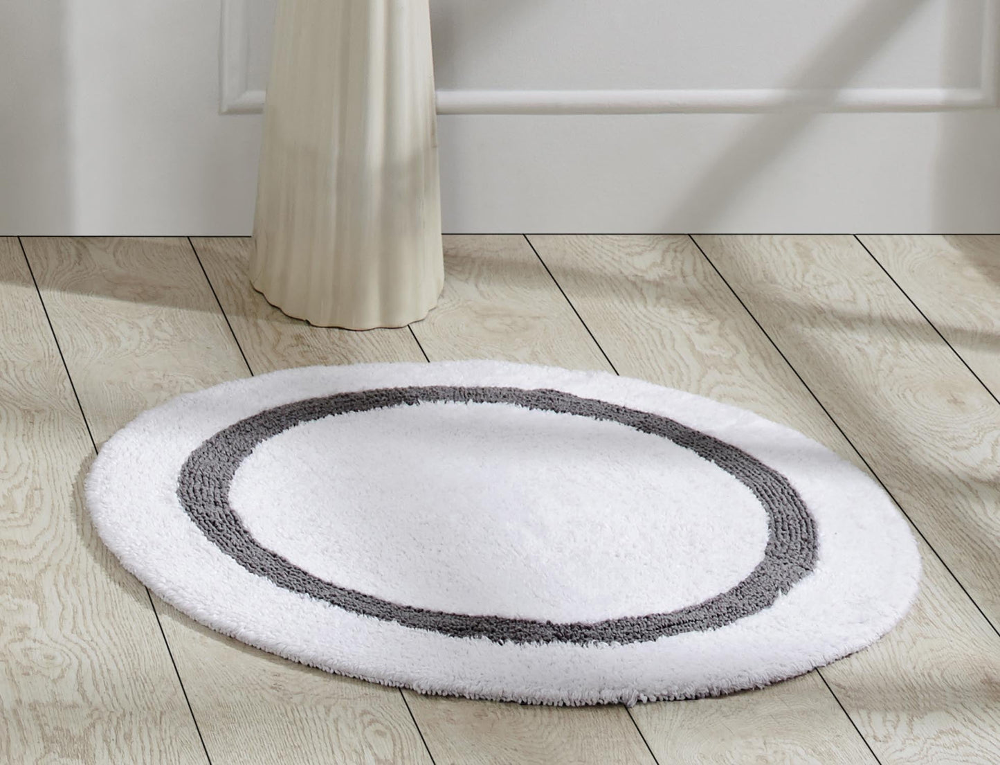 Better Trends 30'' Round Shape Bathroom Rug with Reversible Backing 100% Cotton Water Absorbent, Machine Washable Hotel Collection - White/Gray