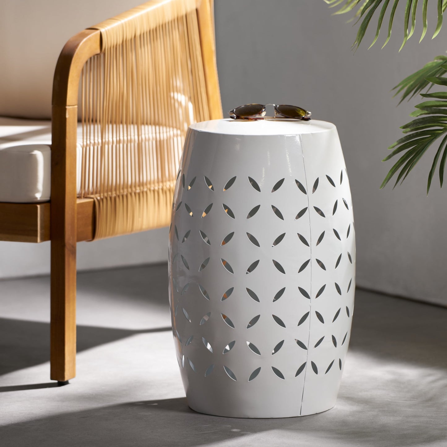 Bucky Outdoor Indoor/Outdoor Metal Side Table, White