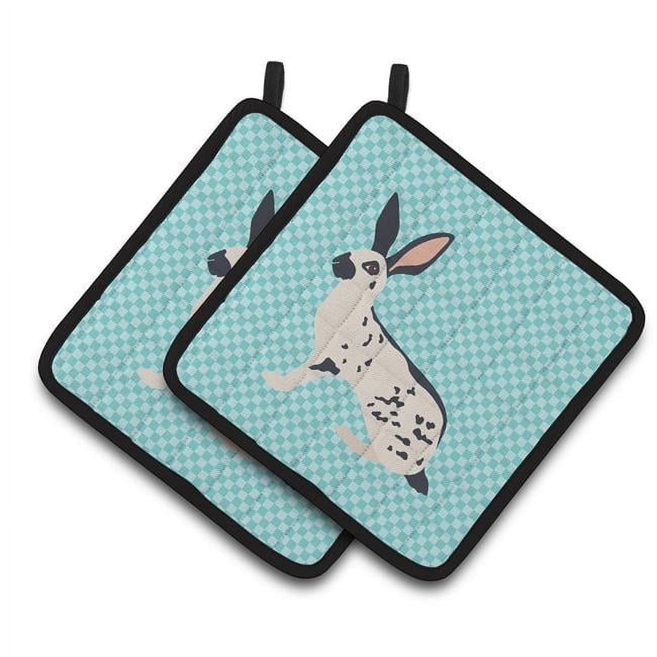 Caroline's Treasures English Spot Rabbit Blue Check Pair of Pot Holders