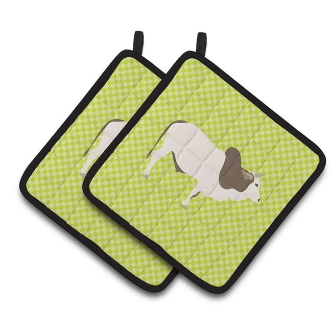 Caroline's Treasures Malvi Cow Green Pair of Pot Holders