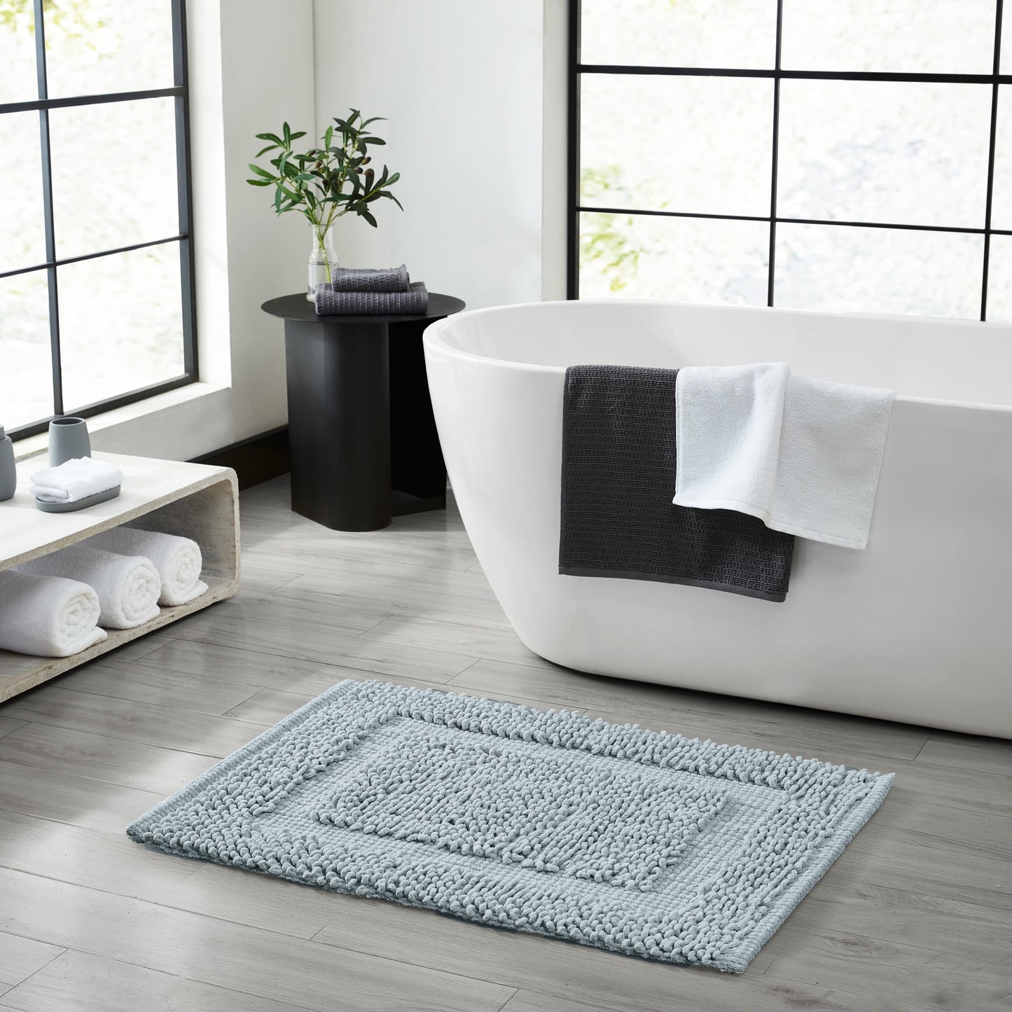 Jean Pierre New York Sophie Border 100% Cotton Bath Mat - Non-Slip Bath Rug - Pale Blue - 17" x 24"