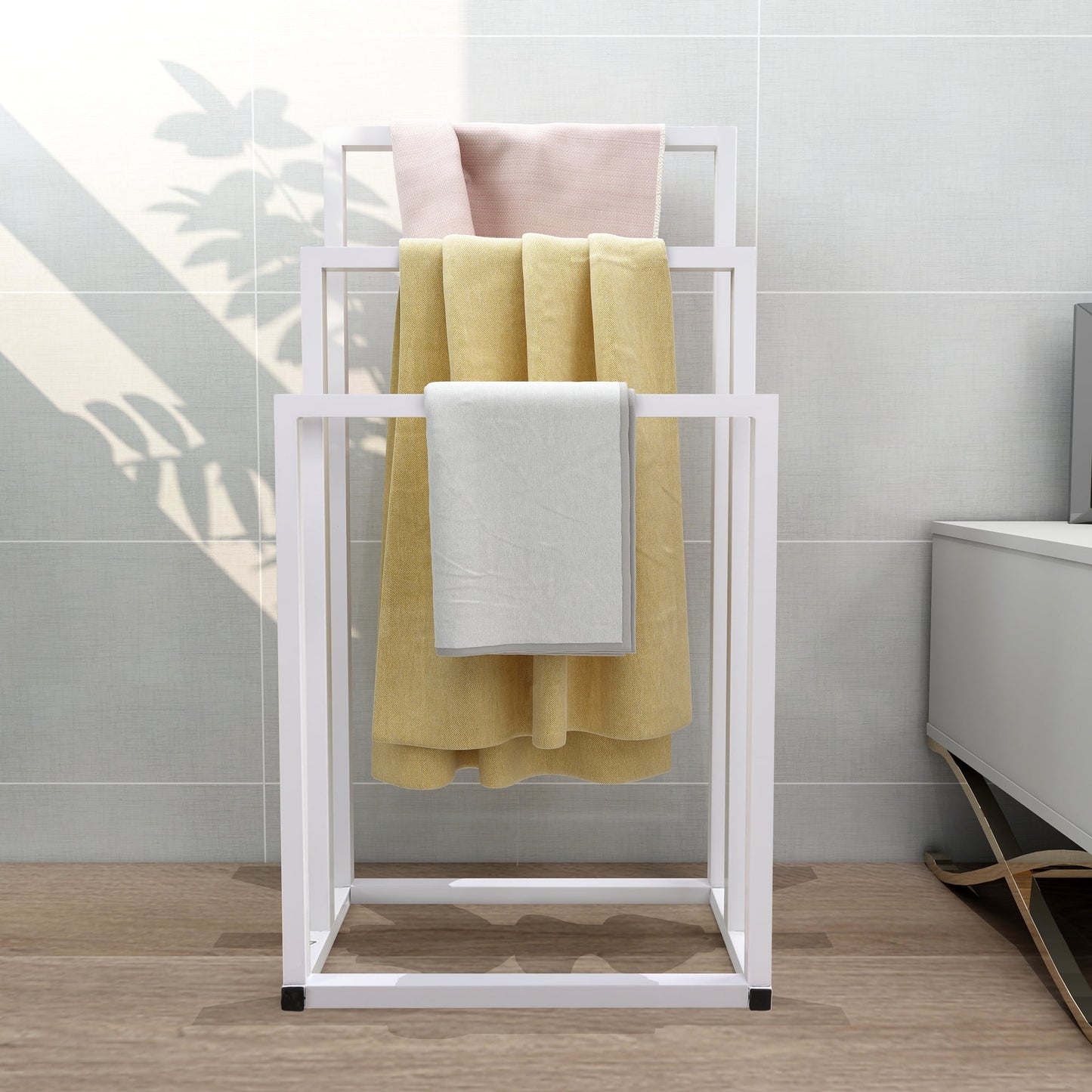 MAYEERTY Toallero Independiente de Metal de 3 Niveles, Organizador de Toallas de Mano para Accesorios de Baño, Negro