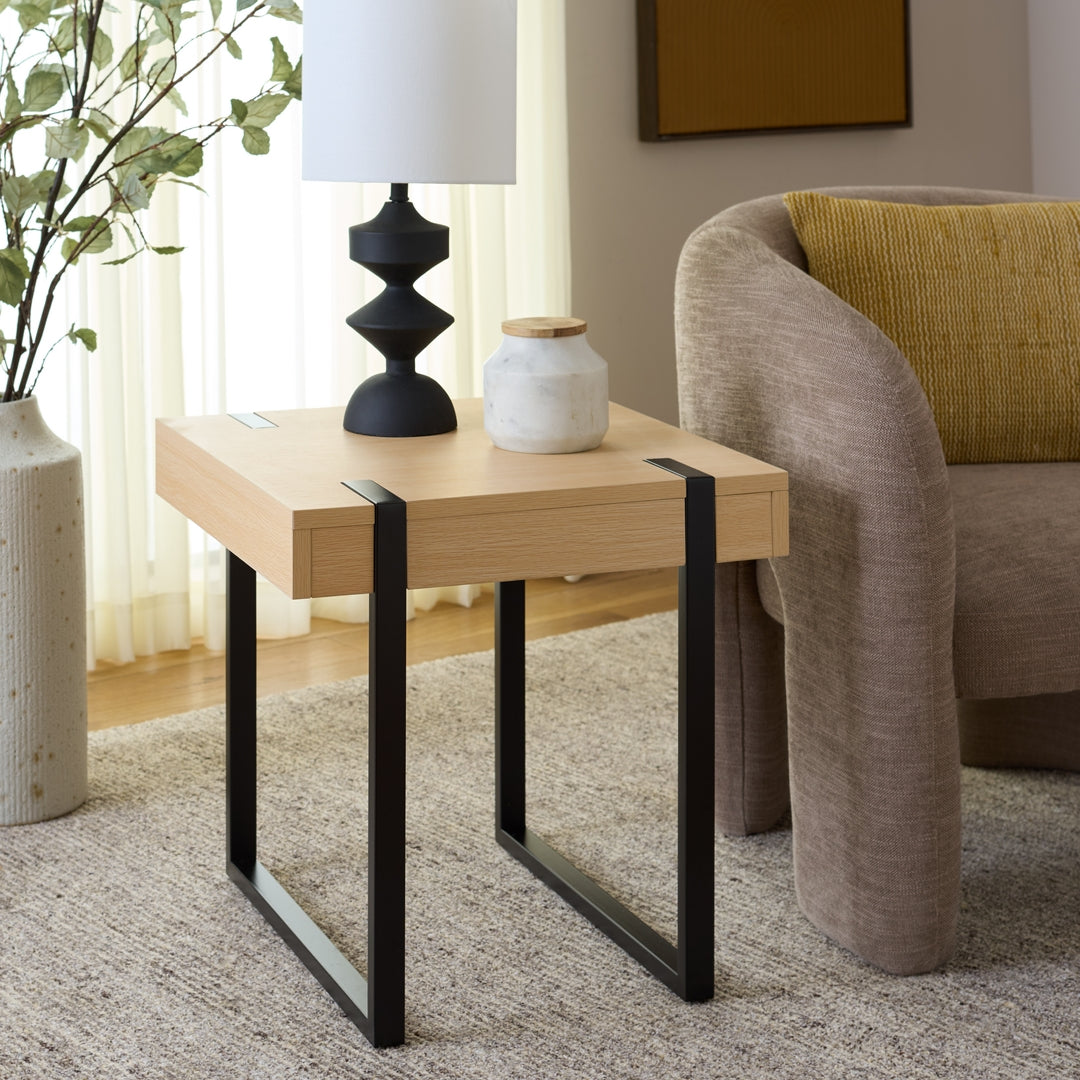Safavieh Klausner Morden Wood and Metal End Table, Natural / Black