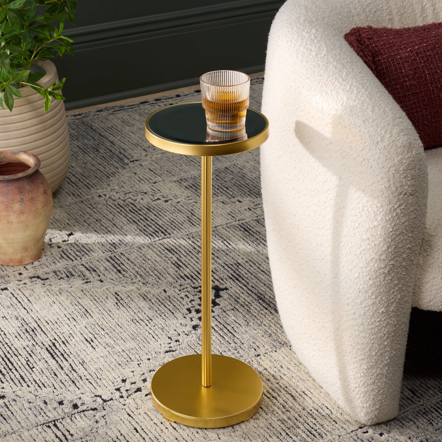 Safavieh Paku Modern Glass Round Side Table, Gold