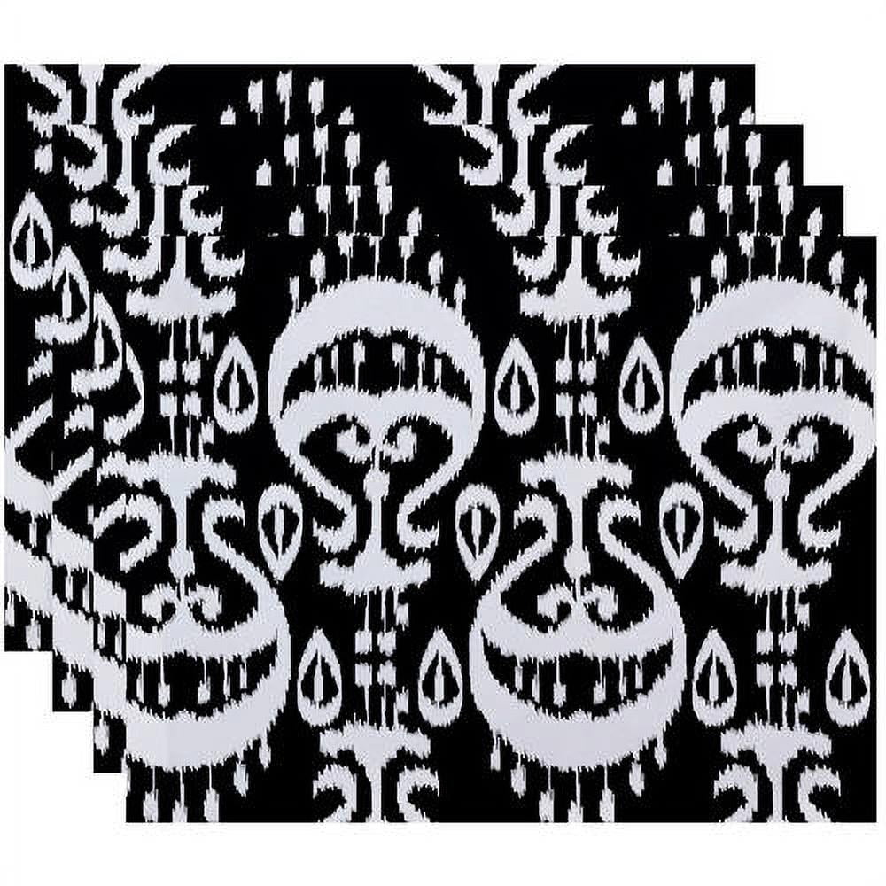 Simply Daisy 18" x 14" Ikat Geometric Print Placemat