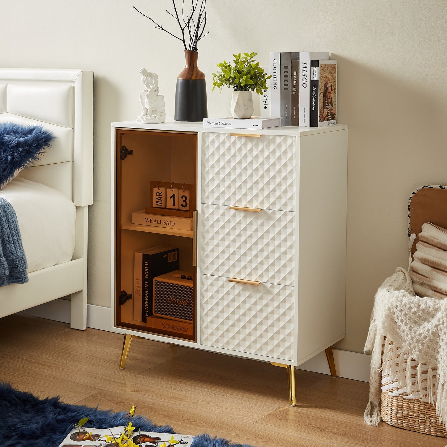 White Dresser for Bedroom with 3 Drawers,Modern Chest of Drawers Wooden Dressers with Metal Legs Adjustable Feet for Living Room