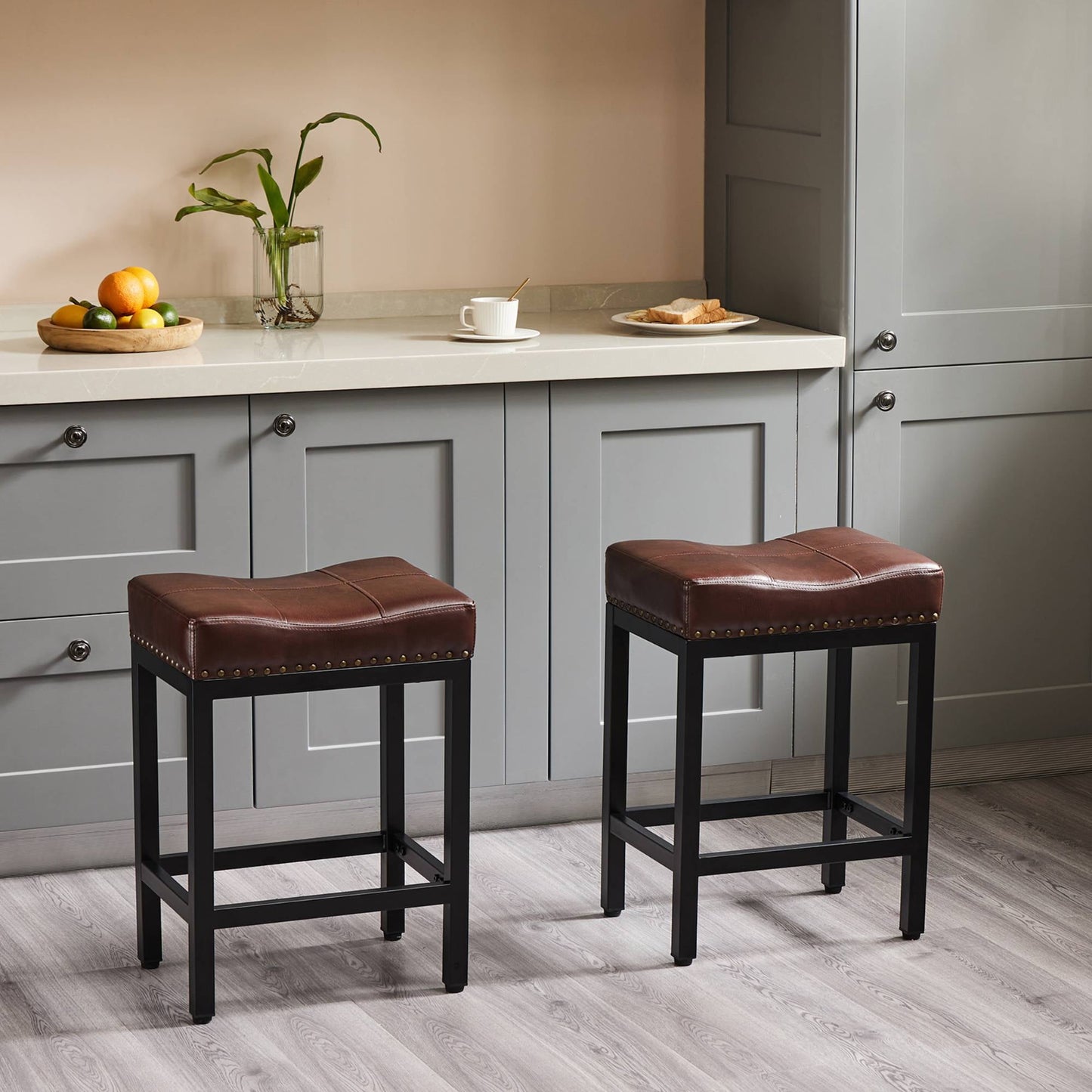 24 inch Saddle Bar Stools Set of 2 Leather Counter Height Bar Stools for Kitchen Island PU Sadless Stools Chair with Metal Footrest, Brown
