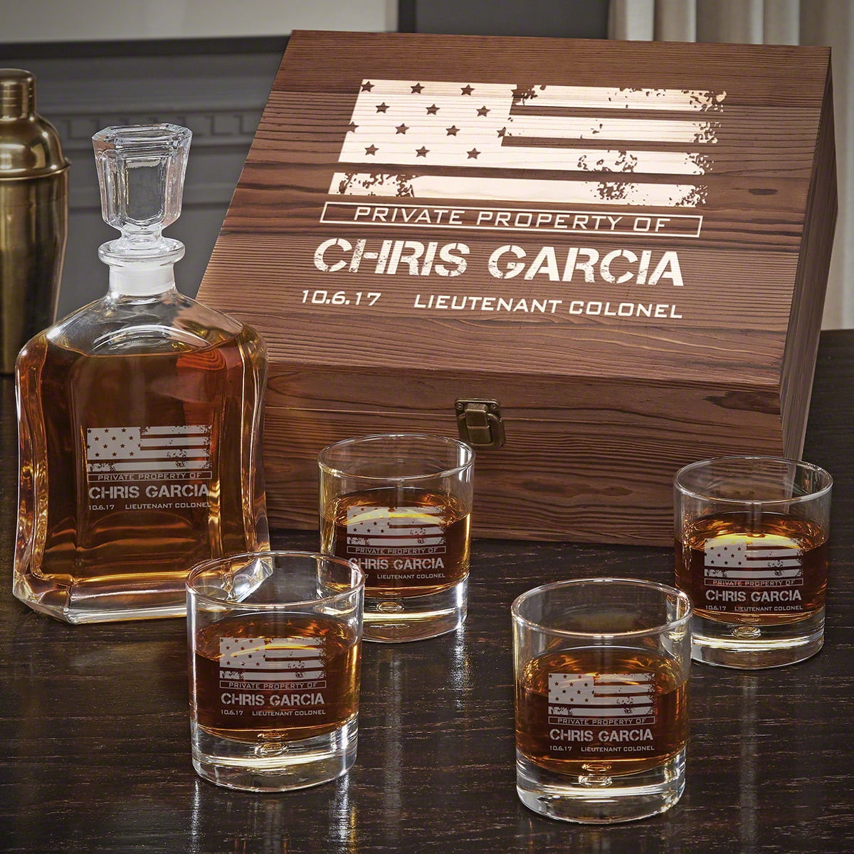 American Heroes Personalized Argos Decanter Box Set with Bryne Glasses