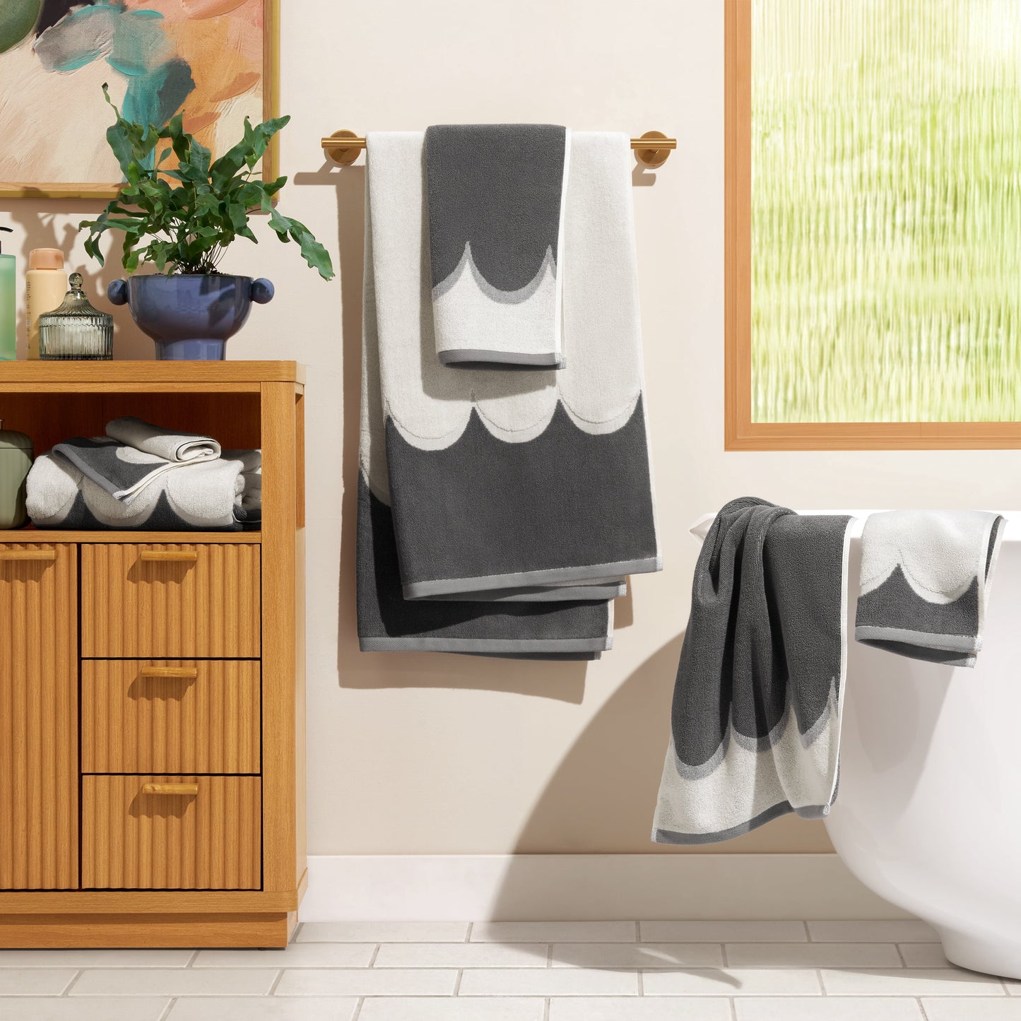 Beautiful by Drew Barrymore 6-Piece Scallop Bath Towel Set, Soft 100% Cotton, Charcoal