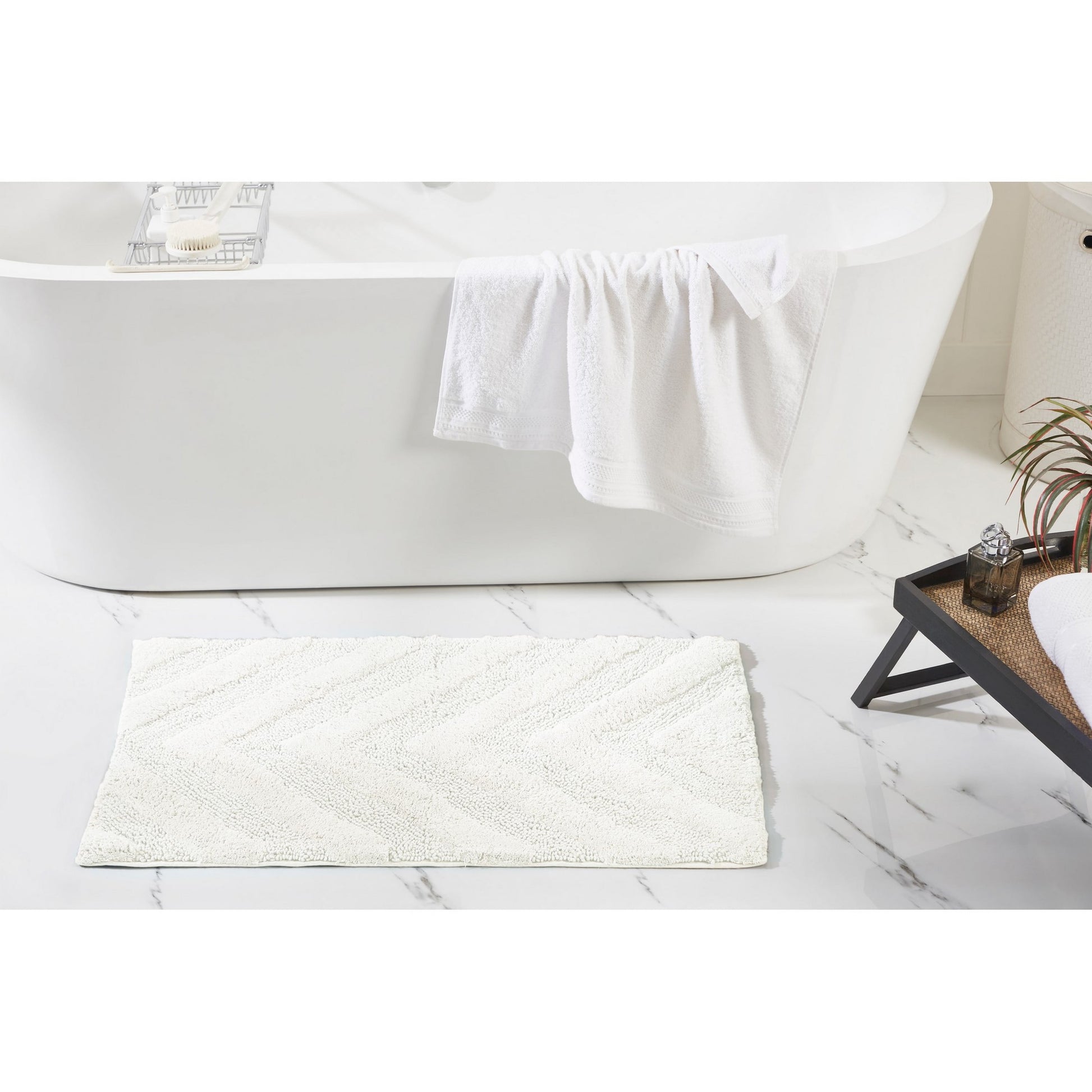 Better Trends Tapetes de BaÃ±o de 21" x 34" 100% AlgodÃ³n Suaves Absorbentes de Agua Antideslizantes Tapete de BaÃ±o Lavable a MÃ¡quina (Marfil) ColecciÃ³n Hugo
