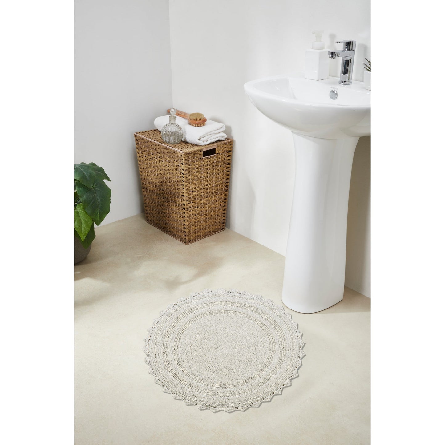 Better Trends Chic Round Bath Mat, 24" Diameter, 100% Cotton with Crochet Border, Water Absorbent, Ideal for Half Baths and Powder Rooms, Machine Washable, Ivory - Lilly Crochet Collection