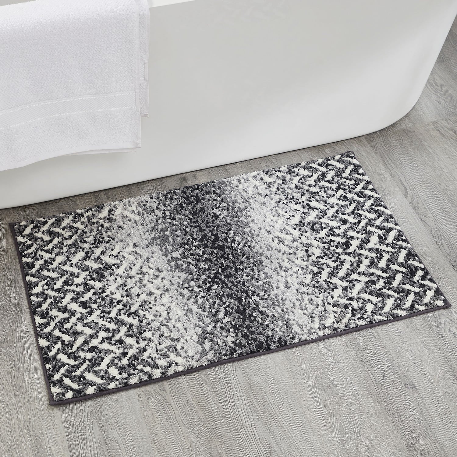 Better Trends Bath Rug 21â€ x 34â€ Bathroom Rug Mat Non-Slip Micro Polyester Bath Rugs for Bathroom Floor, Shower, Tub, Toilet Casablanca Collection - (Gray)