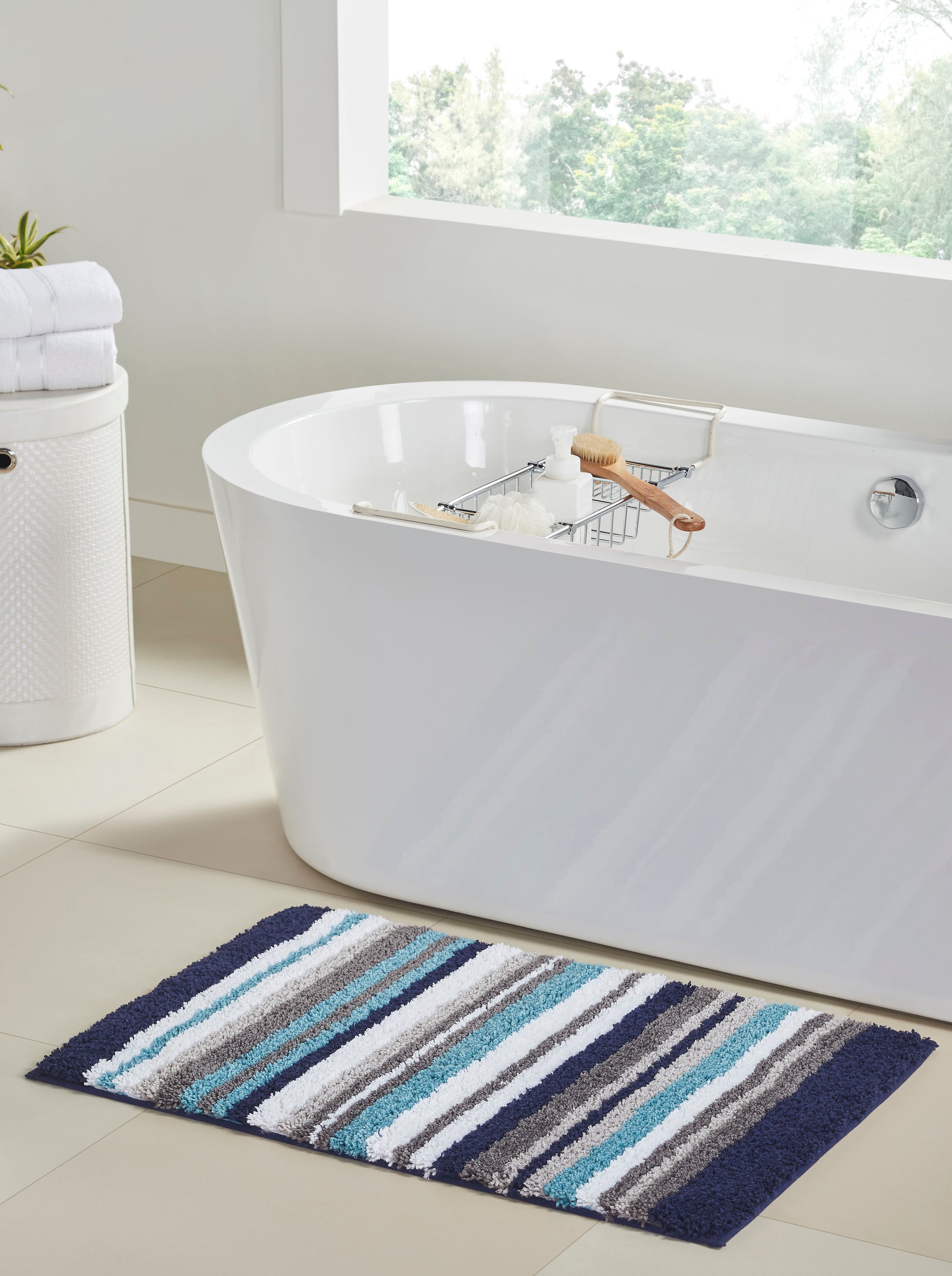 Better Trends 24" x 36" Bathroom Rugs 100% Polyester Soft Water Absorbent Non Slip Bath Mat Machine Washable Rug Griffie Collection - Blue