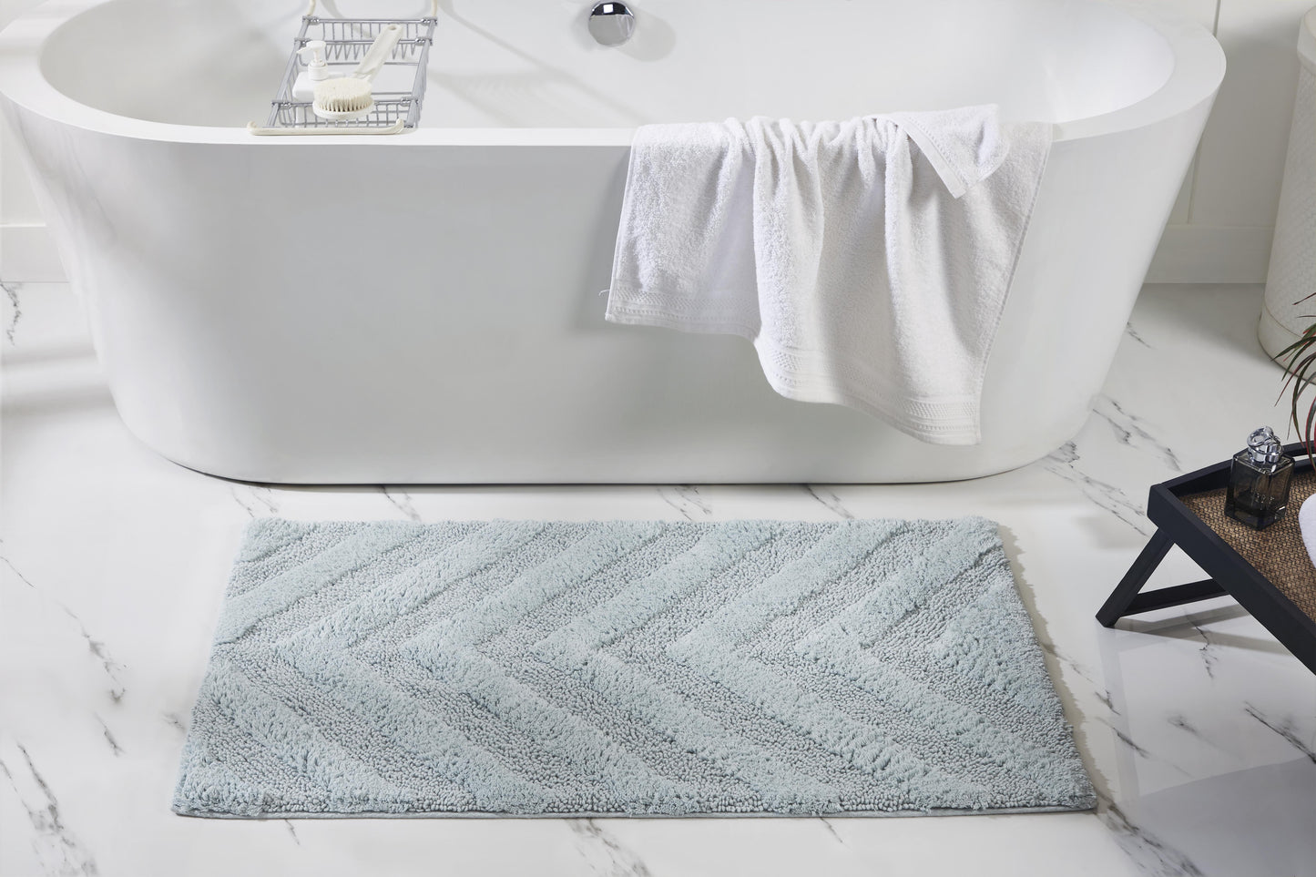 Better Trends 24" x 40" Bathroom Rugs 100% Cotton Soft Water Absorbent Non Slip Bath Mat Machine Washable Rug (Blue) Hugo Collection