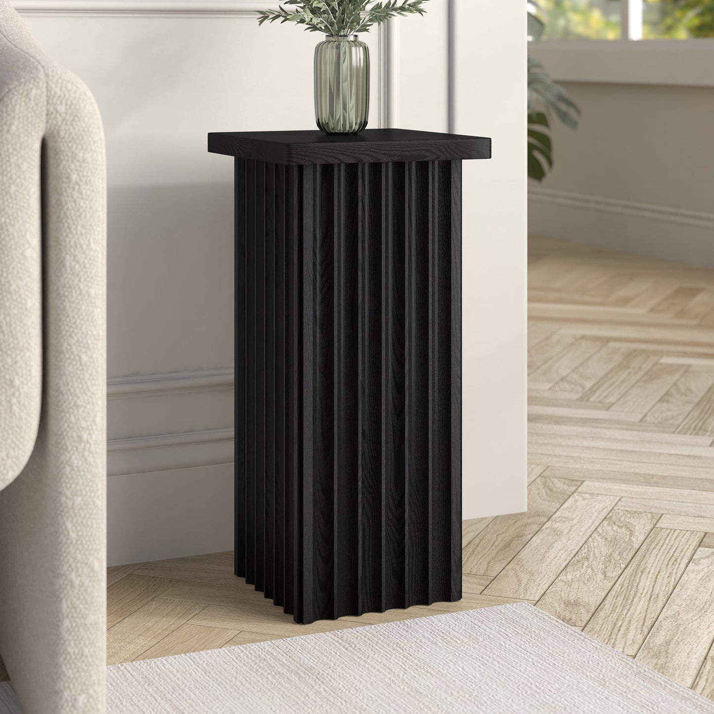 Evelyn&Zoe Modern/Contemporary 10.75" Wide Black Grain Side Table