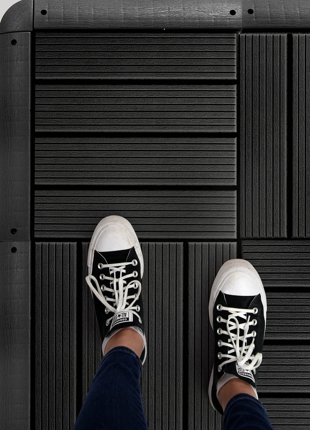 FloorPops Corner Piece Dark Grey Interlocking Deck Tile Corners with 3 Packs of Edge Strips