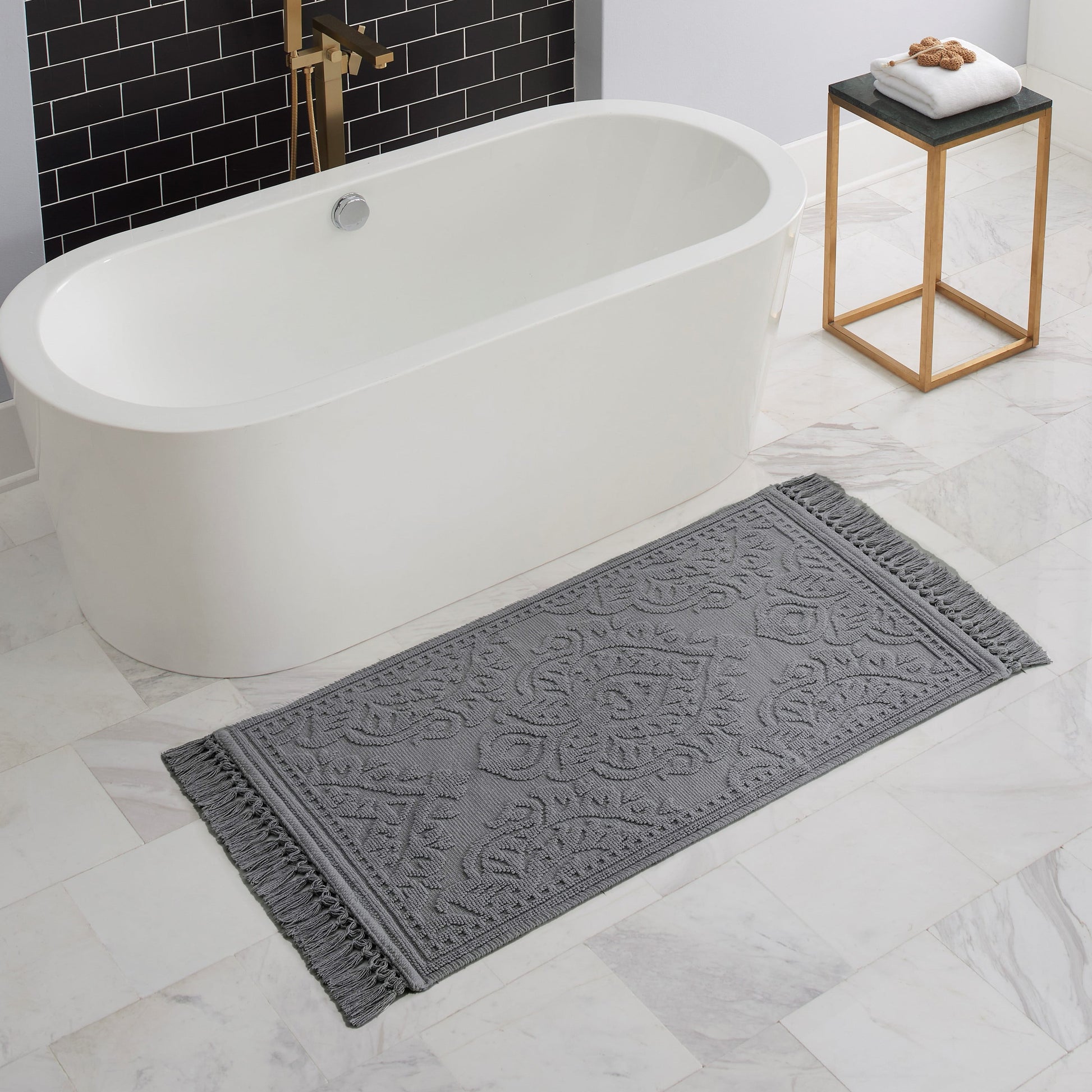 Jean Pierre Ricardo Cotton Fringe 27 x 45 in. Bath Rug, Dark Gray