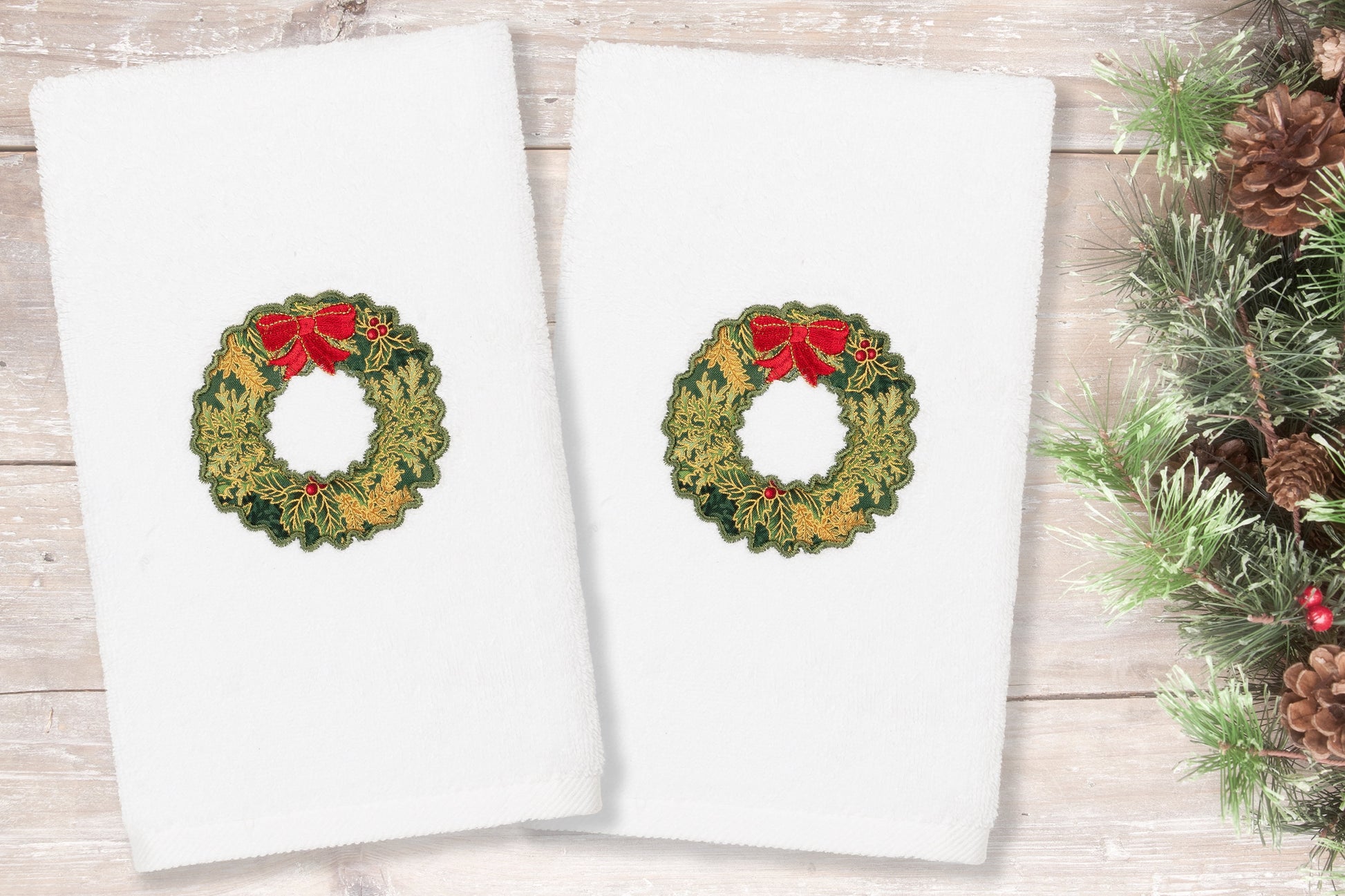 Linum Home Textiles Christmas Wreath Embroidered Luxury 100% Turkish Cotton Hand Towels (Set of 2)