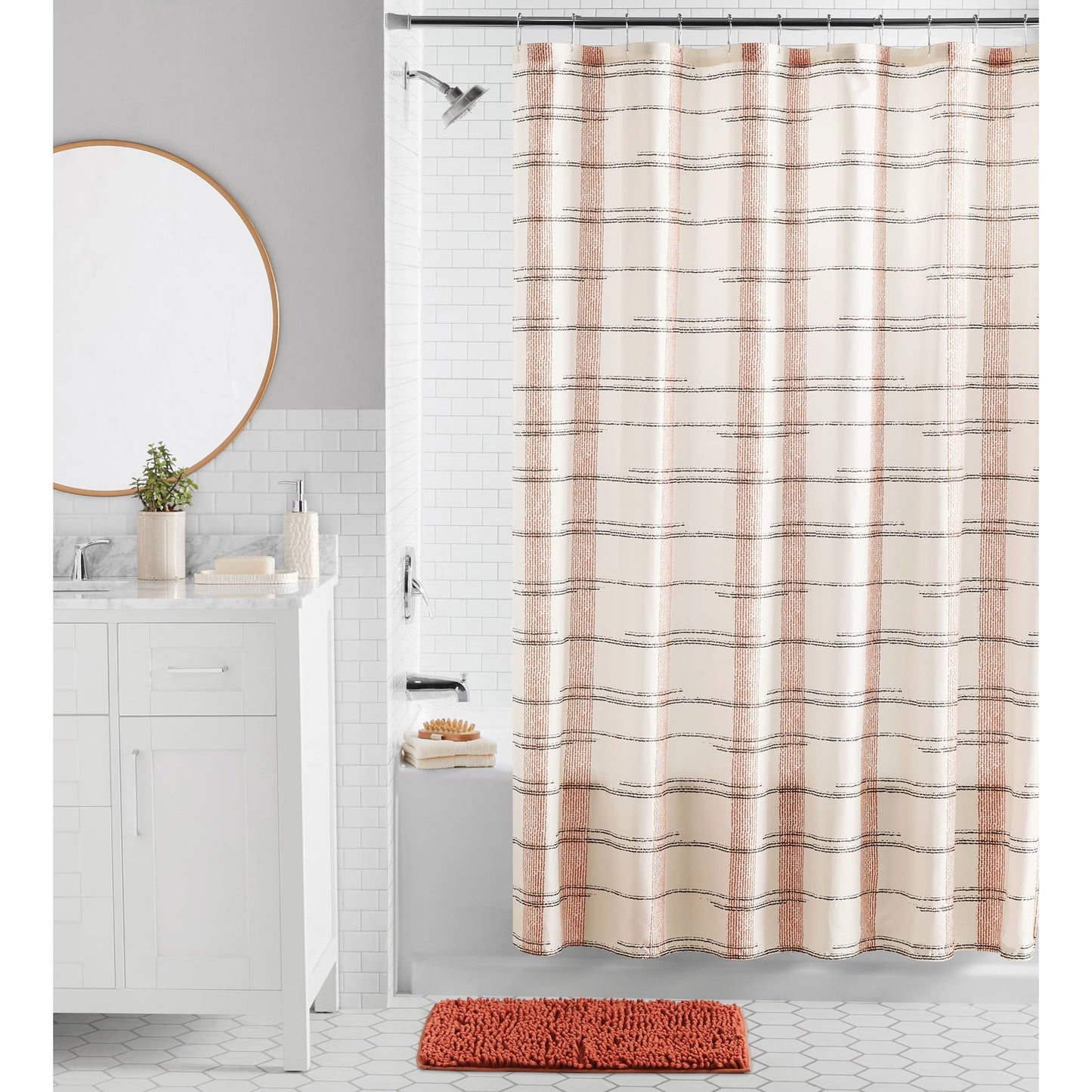 Mainstays Juego de Cortina de BaÃ±o a Cuadros Rojos â€“ Juego de BaÃ±o de 16 Piezas con Ganchos, Tapete de BaÃ±o, Dispensador de JabÃ³n y Bandeja â€“ CaÃ±Ã³n Rojo, Lavable a MÃ¡quina