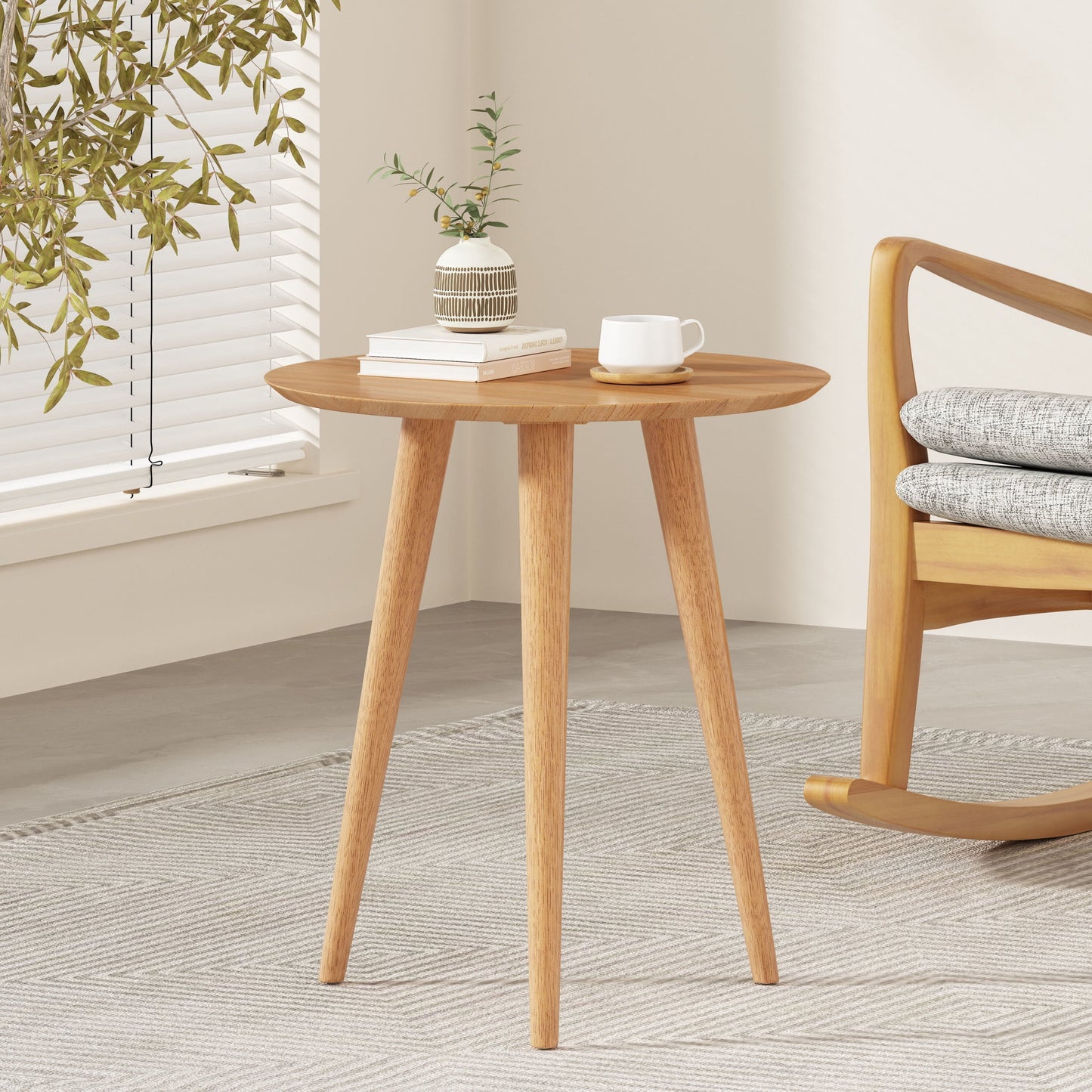Bessie Faux Wood and Rubberwood End Table, Natural Oak