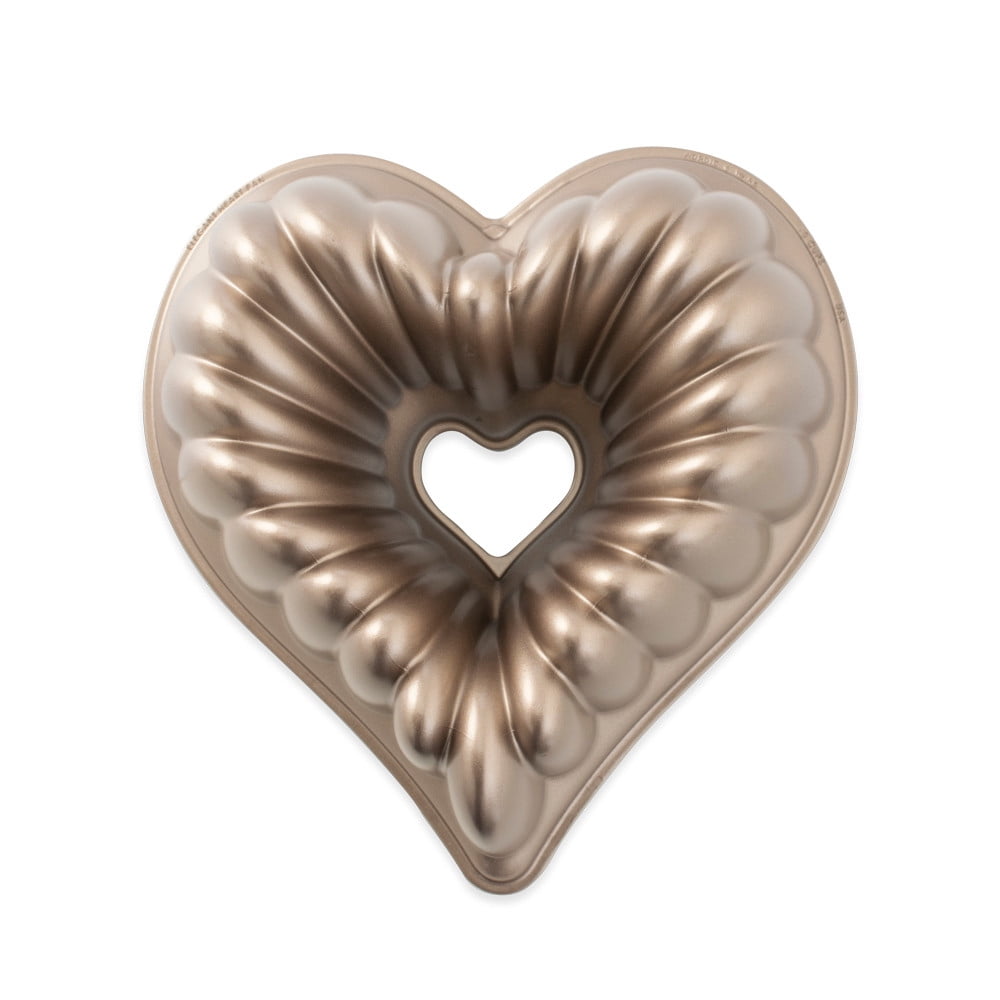 Nordic Ware 10 Cup Elegant Heart BundtÂ® Pan