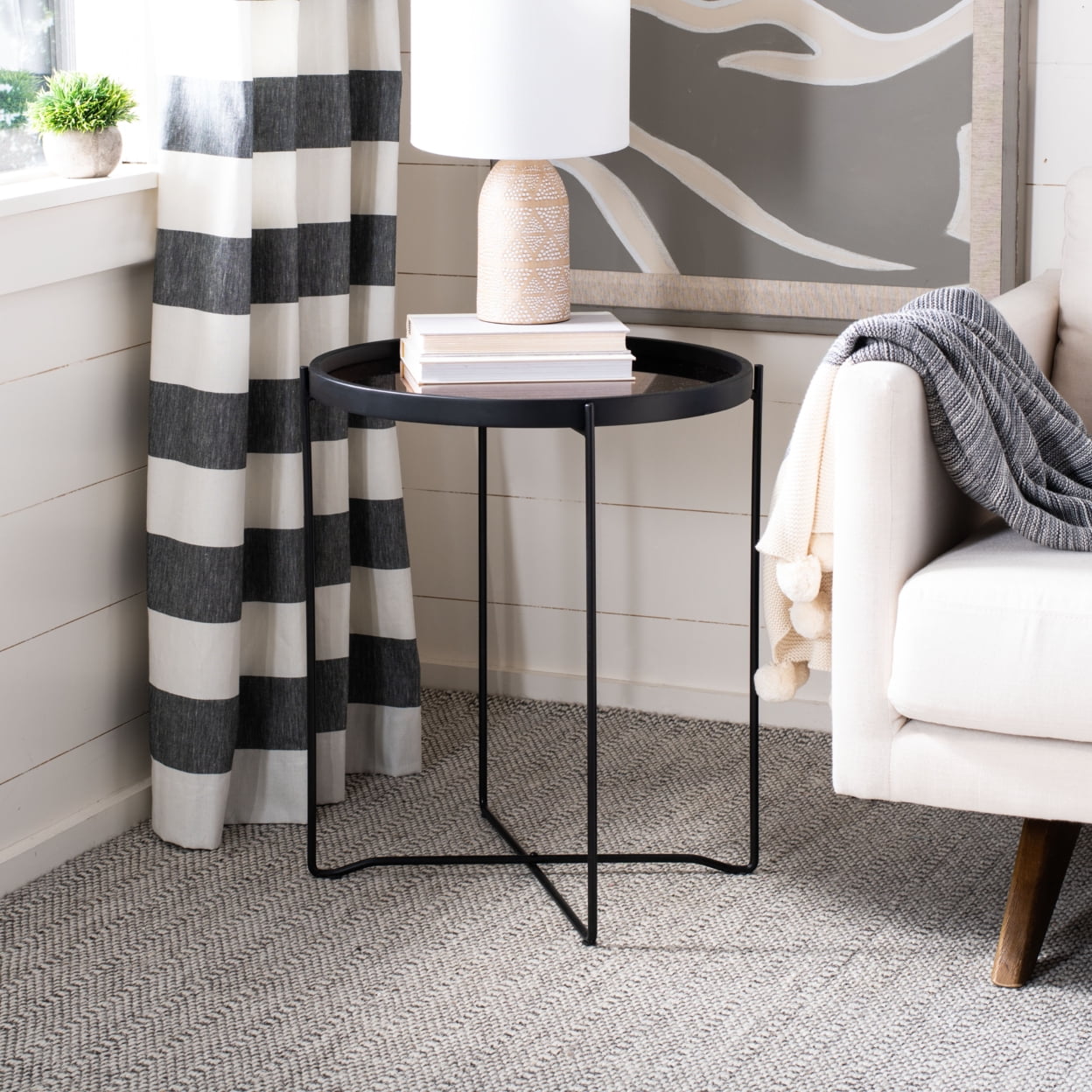 SAFAVIEH Ruby Modern Glam Small Round Tray Top Accent Table