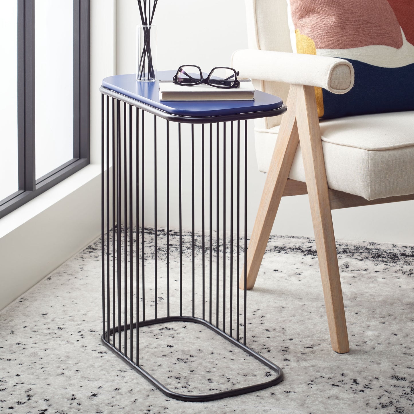 Safavieh Stafford Morden Wood and Metal End Table, Blue / Black