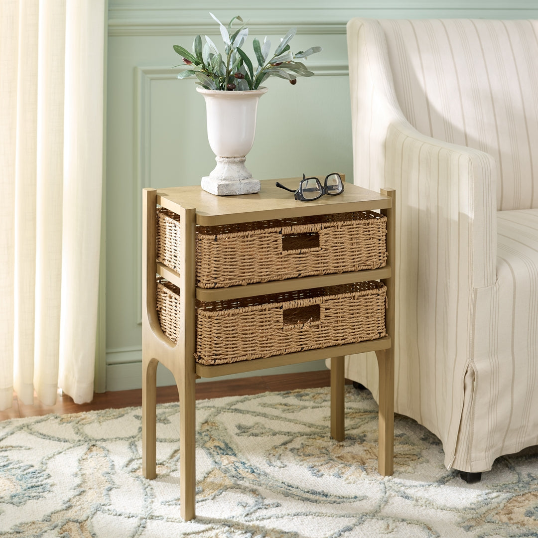 Safavieh Rozalyn Traditional Wood End Table, Desert Brown