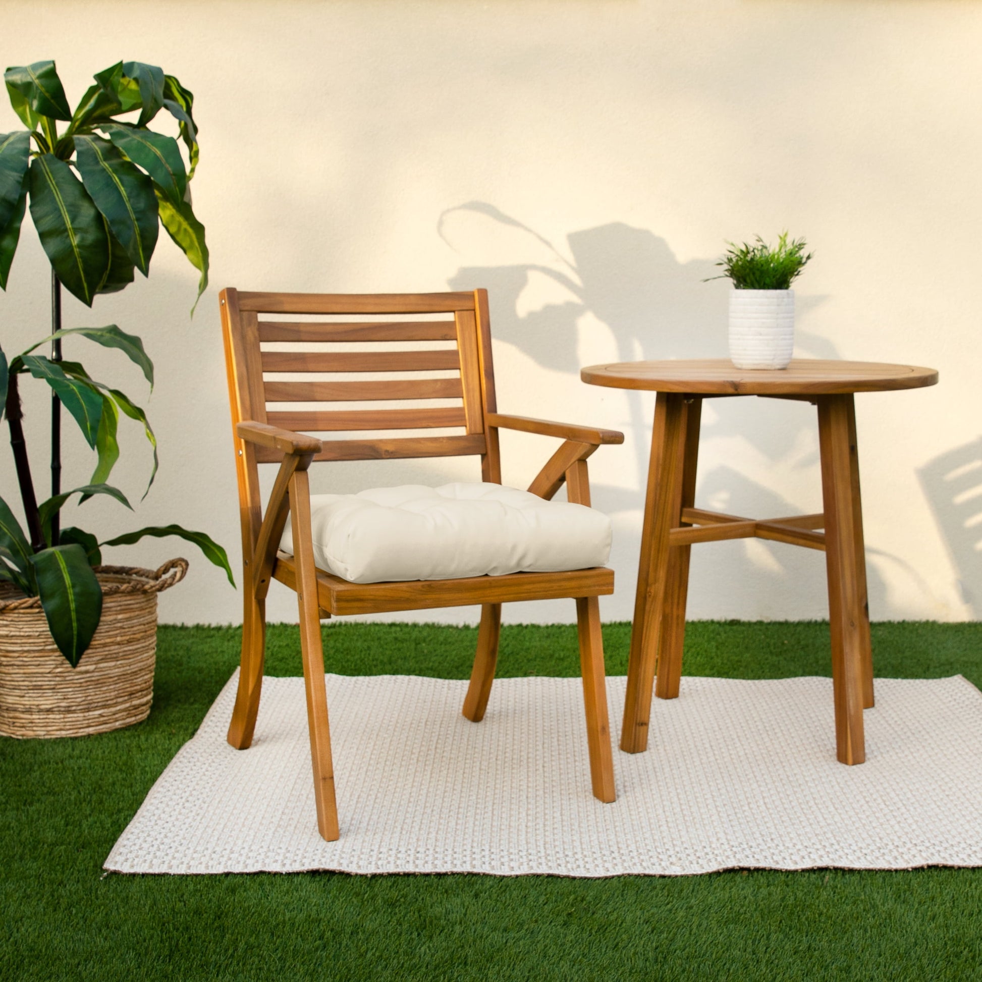 Sorra Home Natural Tufted Chair Cushion Round U-Shaped Back 19 x 19 x 3