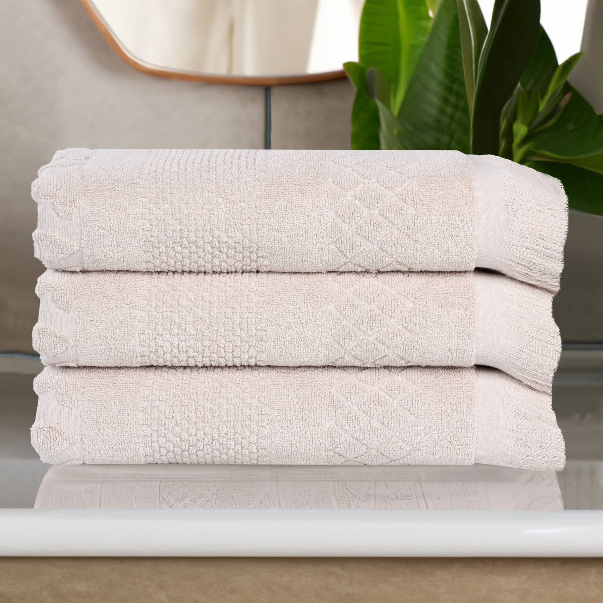Superior Rolla Geometric Cotton 3 Piece Bath Towel Set, Quick-Dry Ultra Soft Towels, Silver