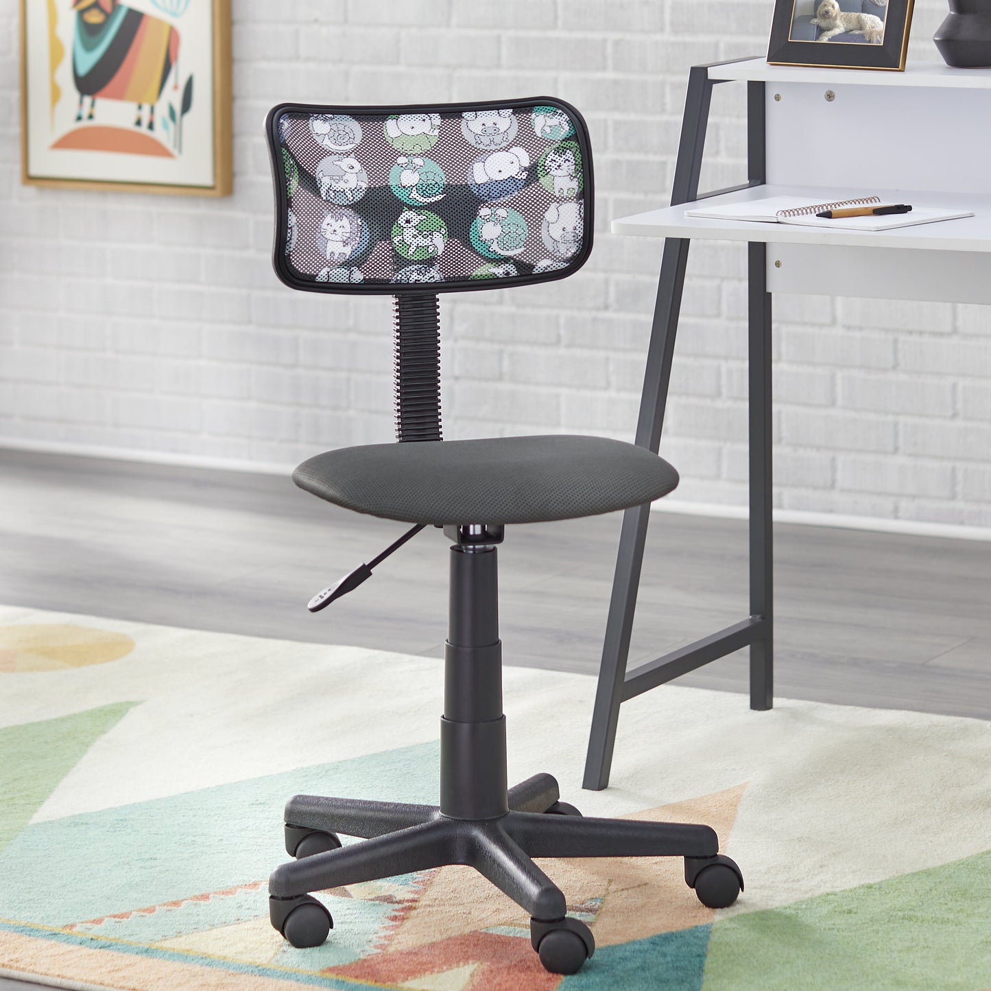 TMS Focus Kids Task Chair with Adjustable Height & Swivel, Gray