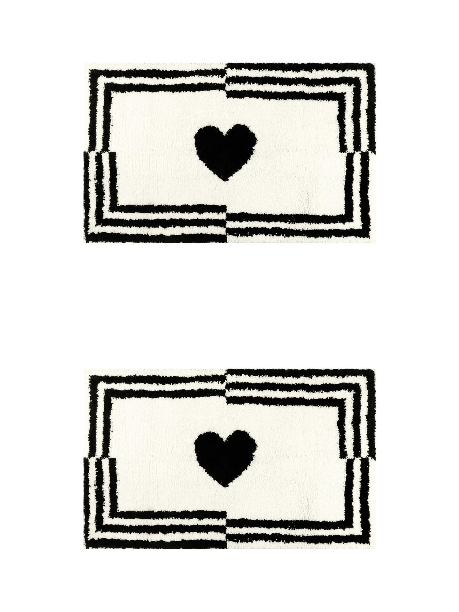 Unique Bargains 2 Pcs Cute Heart Pattern Bath Rugs Soft Absorbent Non-Slip Bath Mats Beige 16" x 24"/20" x 32"