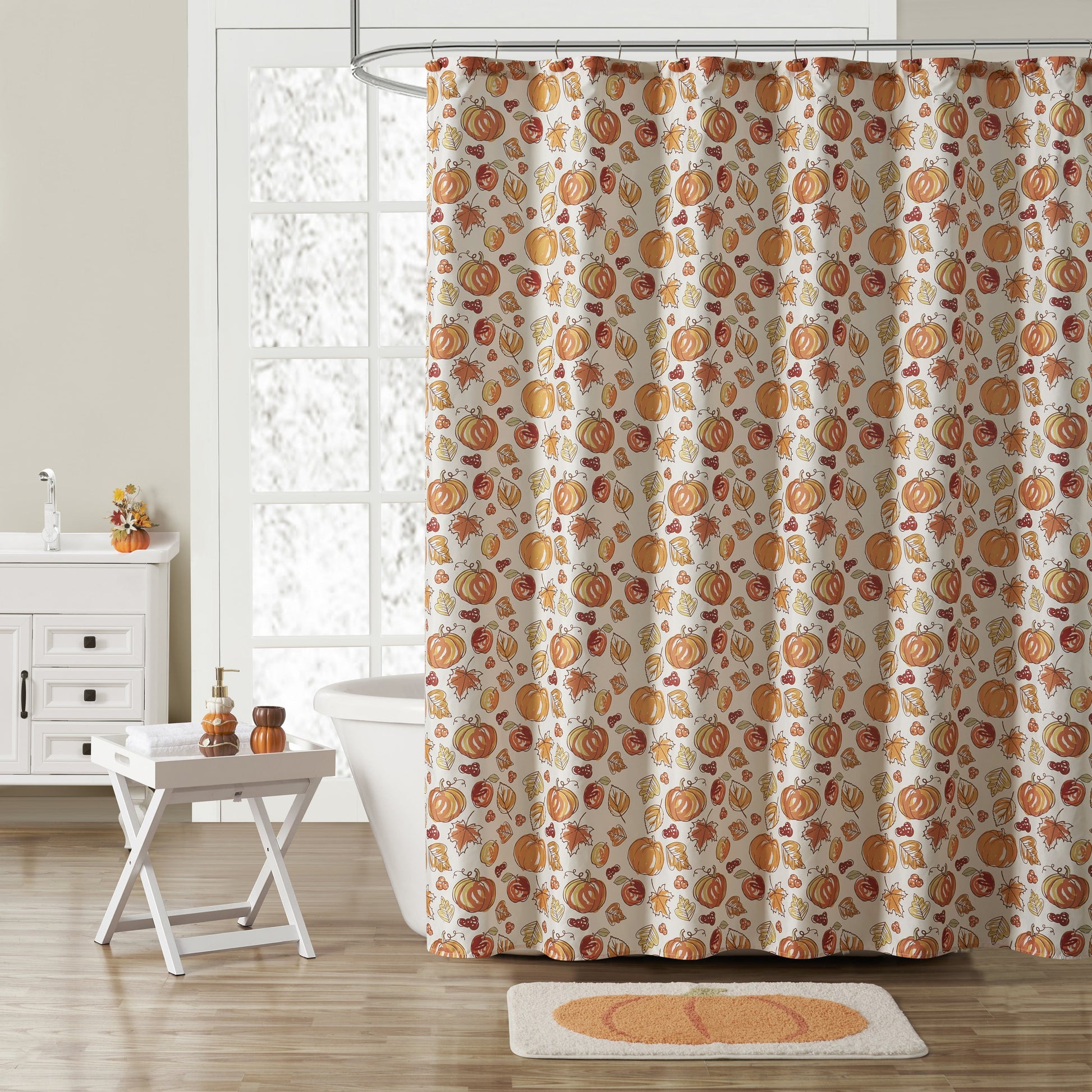VCNY Home Pumpkins 16-Piece Multicolor Polyester Shower Curtain Bath Set