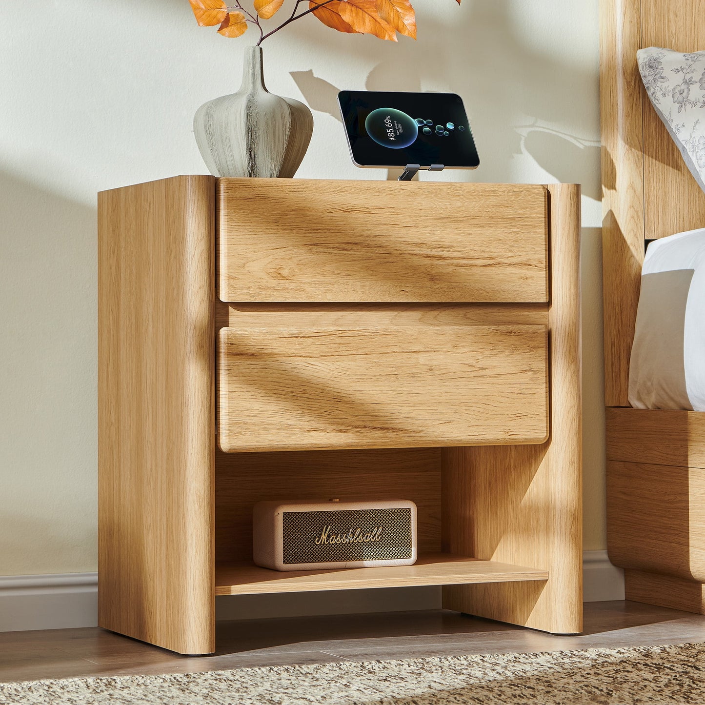 wow97e 2 Drawers Modern Nightstand for Bedroom, 25" Tall Night Stand with Charging Station & Open Shelf, Rounded Corner Design, Natural
